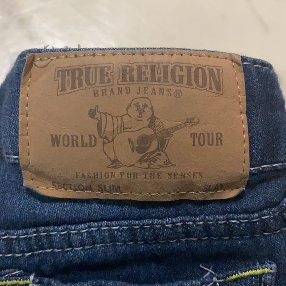 True Religion Jean Shorts // Toddler SZ 4 - Picture 2 of 10